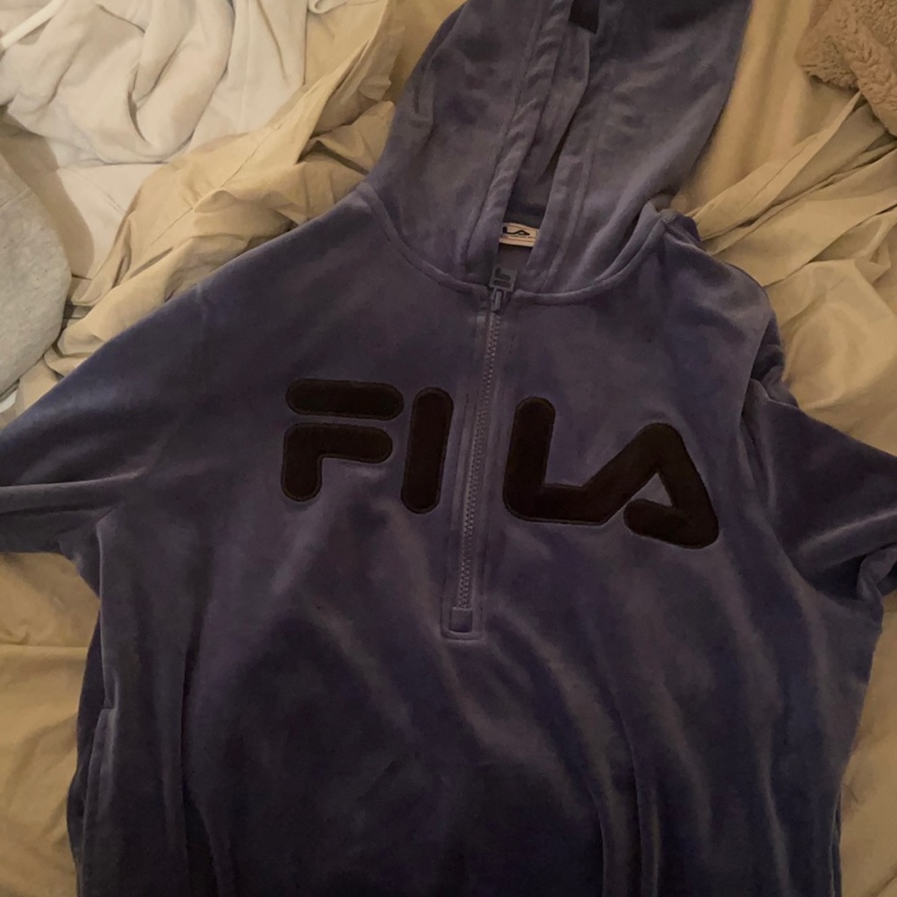 Quarter zip fila sweatshirt!